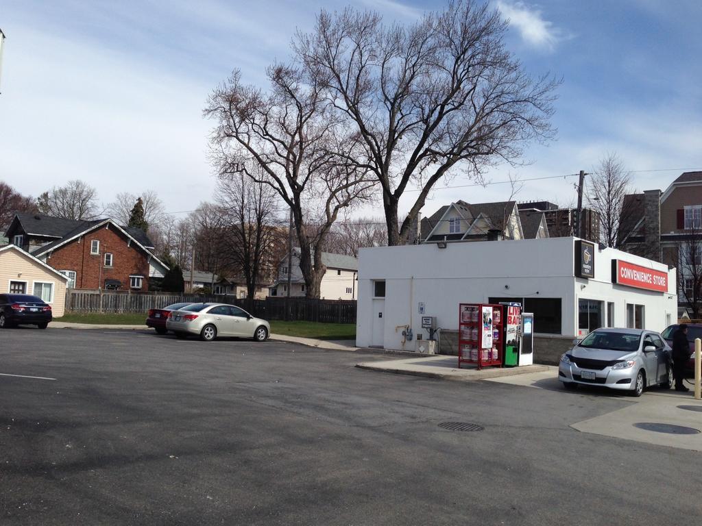 Ivy Motel Toronto Ngoại thất bức ảnh
